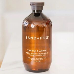 New! Sand + Fog Vanilla & Amber 32 oz Body Wash Shower Gel